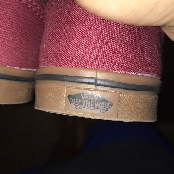 Vans - Picture 5 of 6